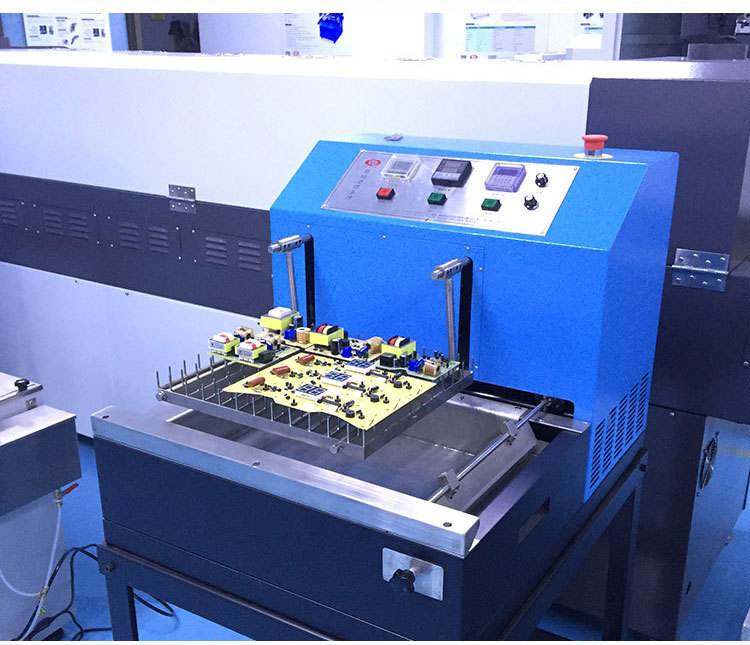 自動浸焊機 自動浸焊機